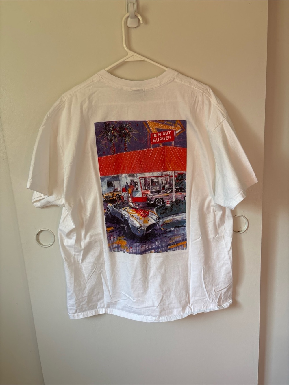 Men’s vintage 1994 In-N-out burger California t shirt. Hanes beefy T